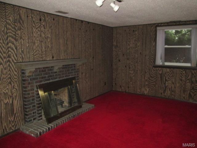 2576 Pheasant Run Drive, Maryland Heights, MO 63043