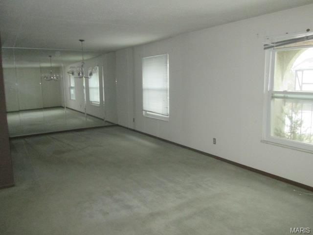 2576 Pheasant Run Drive, Maryland Heights, MO 63043