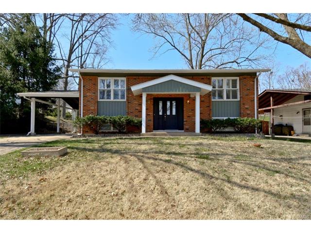 2327 Wesglen Estates DR, Maryland Heights, United States 63043