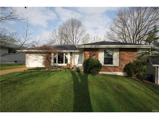 12454 Bernie, Maryland Heights, MO 63043