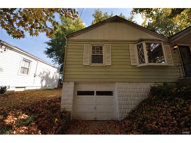 3746 Raymond Avenue, Bridgeton, MO 63044