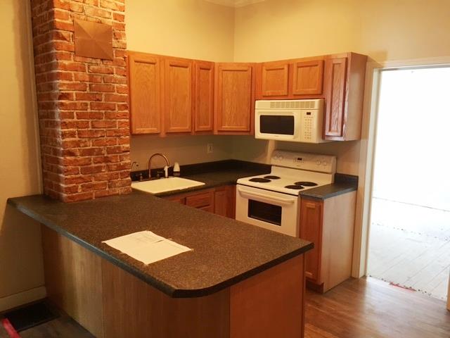 525 Hill StHerculaneum, MO, 63048Jefferson County