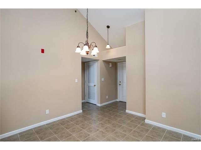 160 Brandy Mill Circle, High Ridge, MO 63049