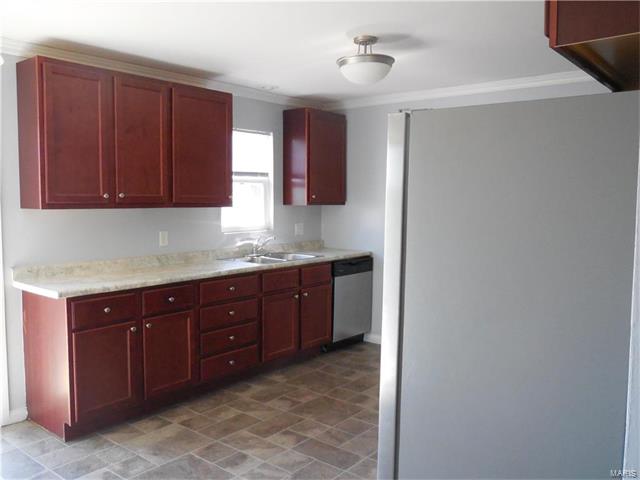 5208 Brinridge Drive, High Ridge, MO 63049