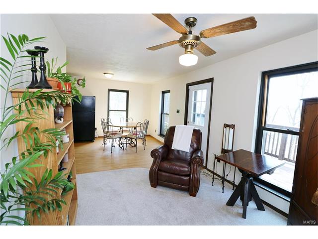 5013 Schumacher Road, High Ridge, MO 63049