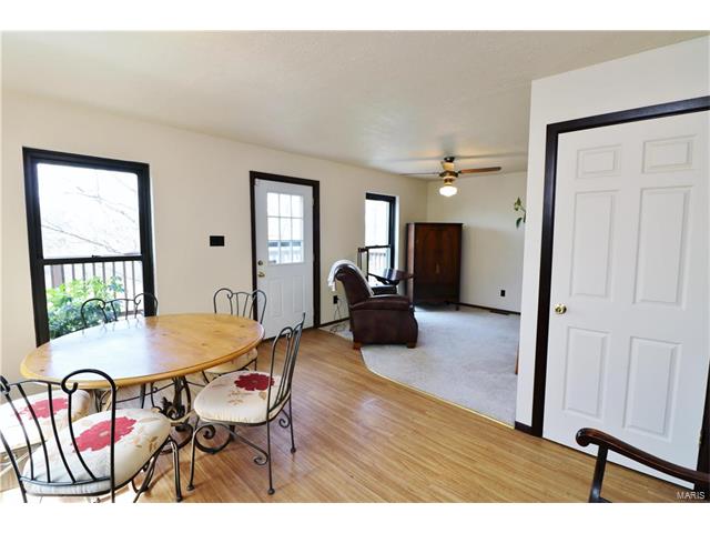 5013 Schumacher Road, High Ridge, MO 63049