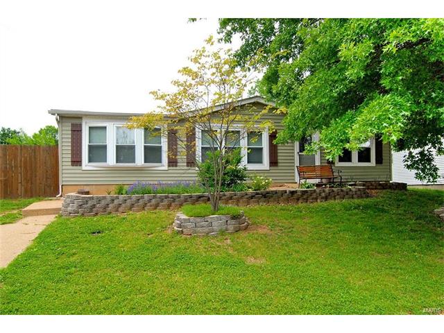 4641 Brennan Woods, High Ridge, MO 63049
