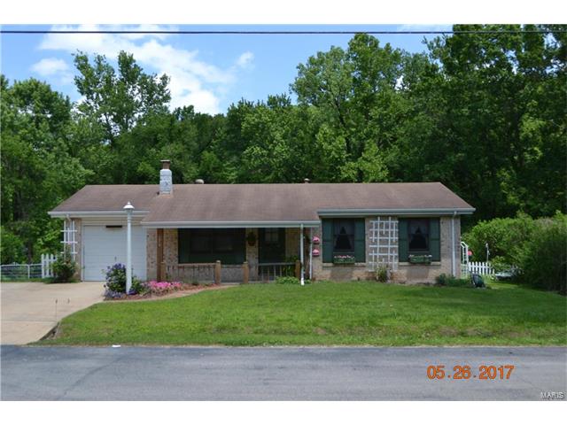 2932 Paula Lane, High Ridge, MO 63049