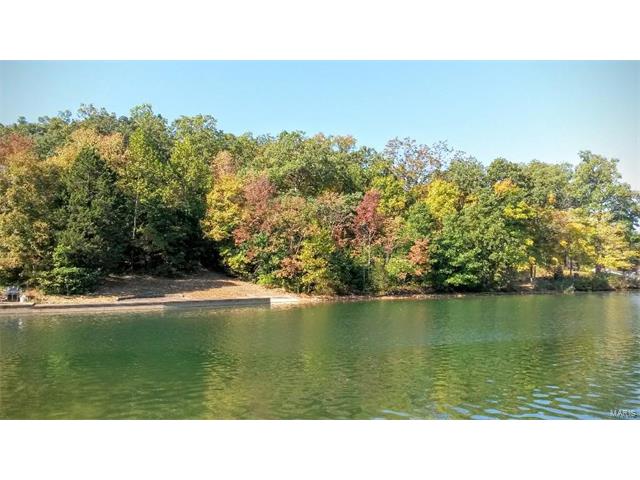 9401 East Vista Drive, Hillsboro, MO 63050