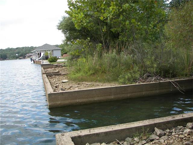 9635 East Vista Drive, Hillsboro, MO 63050