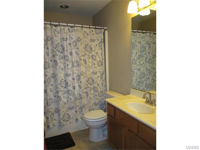 262 West Bend, Labadie, MO 63055