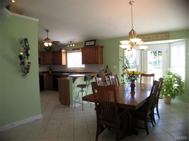 425 Locust Street, New Haven, MO 63068