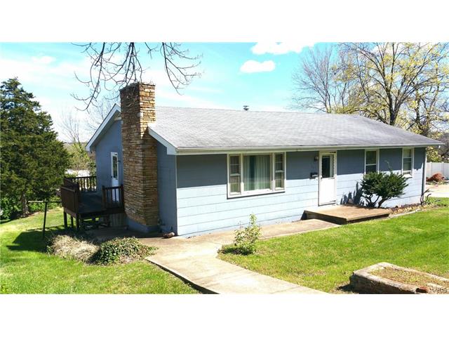 327 North 2nd Street, Pacific, MO 63069