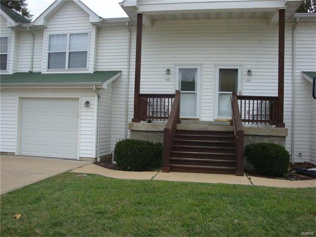 440 Pacific Estates Drive, Pacific, MO 63069