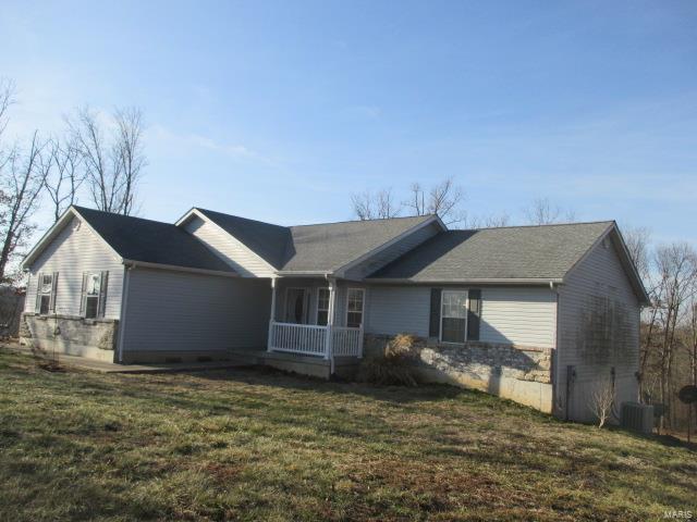 10382 Gray Stone Lane, Richwoods, MO 63071