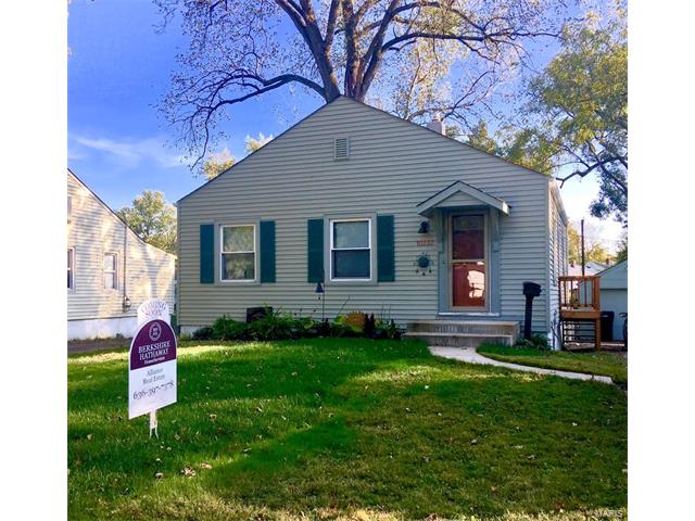10232 Saint Arthur Lane, St Ann, MO 63074