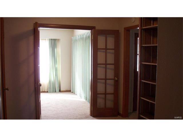 3245 Saint Joachim, St Ann, MO 63074
