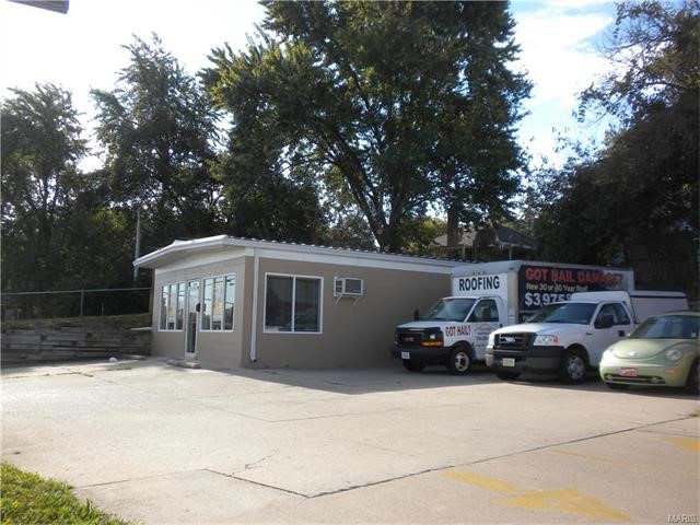 10056 Saint Charles Rock Road, St Ann, MO 63074