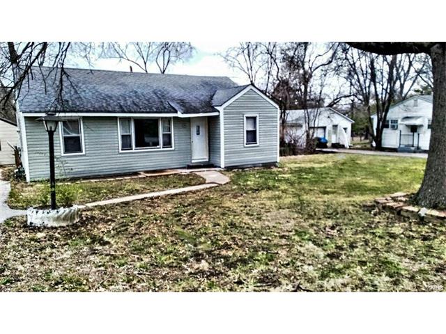 4027 Wright Avenue, St Ann, MO 63074