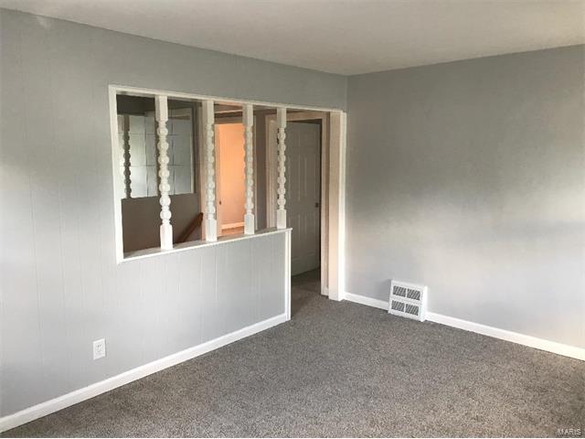 3433 Saint Williams Lane, St Ann, MO 63074