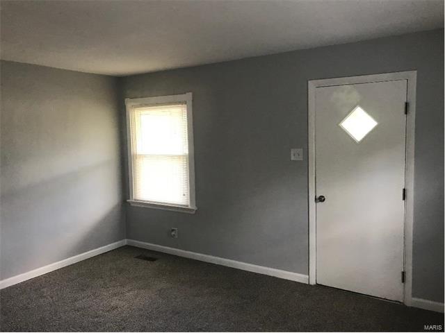 3433 Saint Williams Lane, St Ann, MO 63074