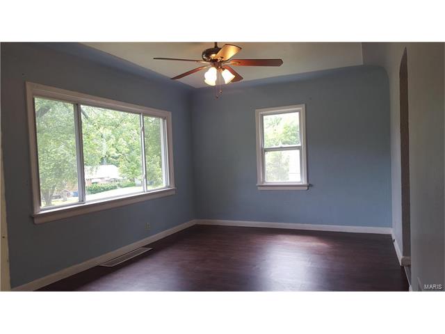 10105 Isabelle, St Ann, MO 63074