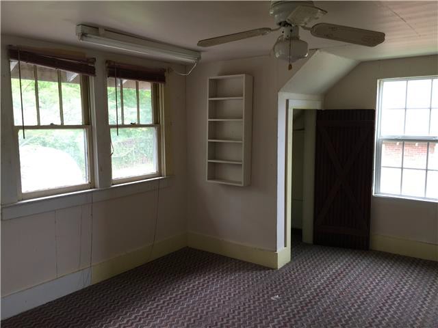 270 E Oak StSaint Clair, MO, 63077Franklin County