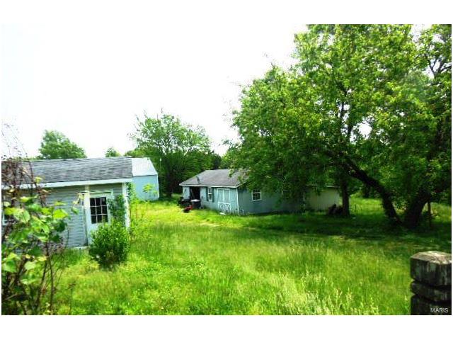 1288 West Springfield Road, St Clair, MO 63077