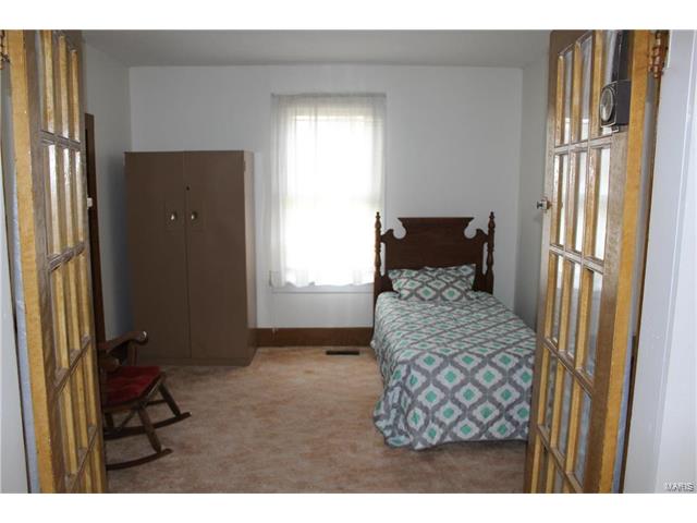 200 West Springfield, St Clair, MO 63077