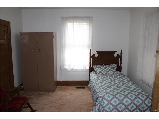 200 West Springfield, St Clair, MO 63077