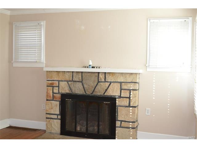 455 Kitchell Avenue, St Clair, MO 63077