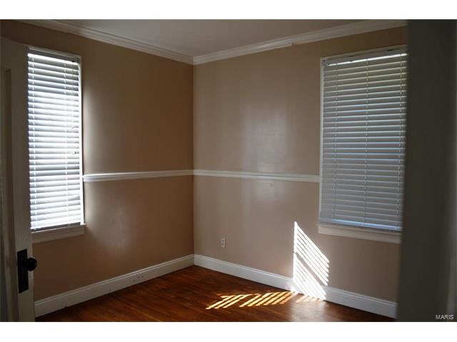 455 Kitchell Avenue, St Clair, MO 63077