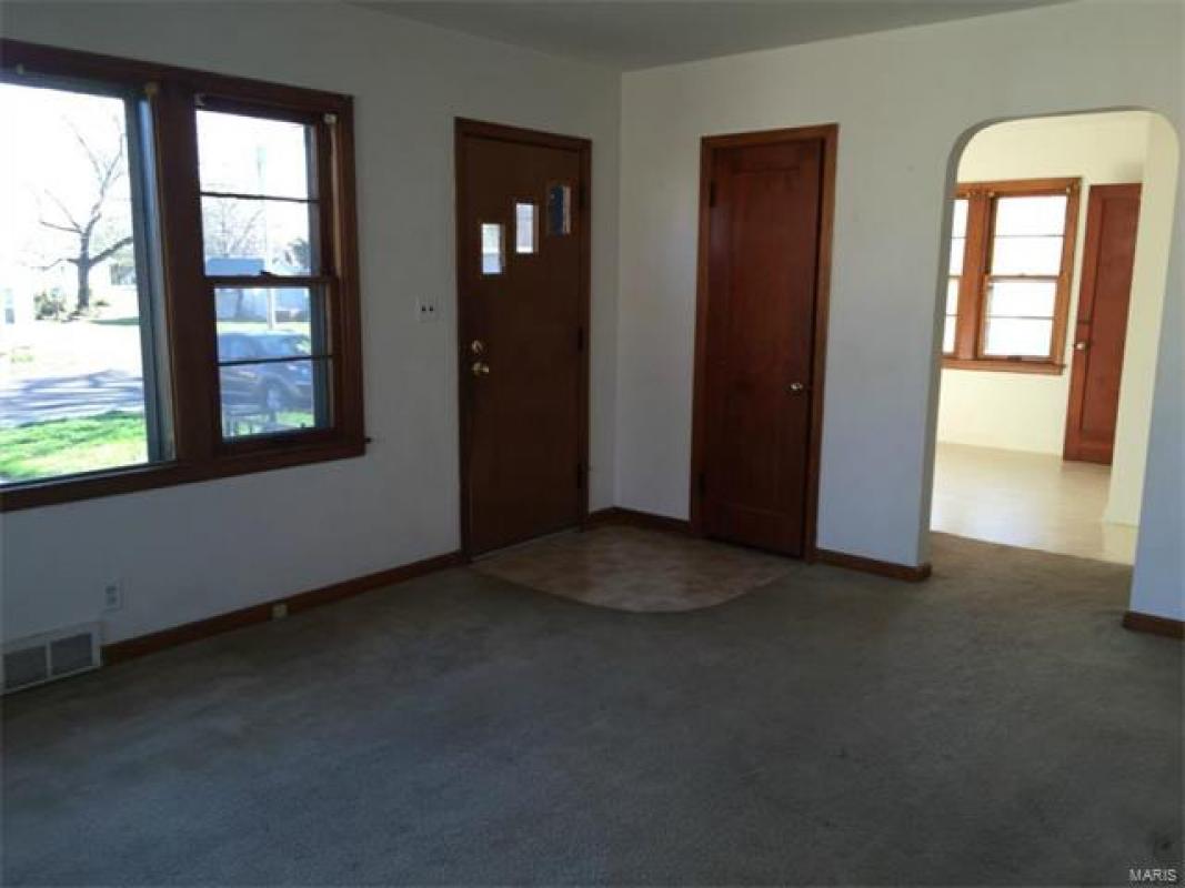 267 East Euclid, Sullivan, MO 63080