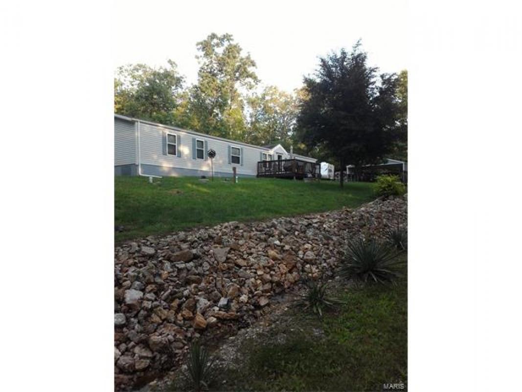 100 Woodland Lakes, Sullivan, MO 63080