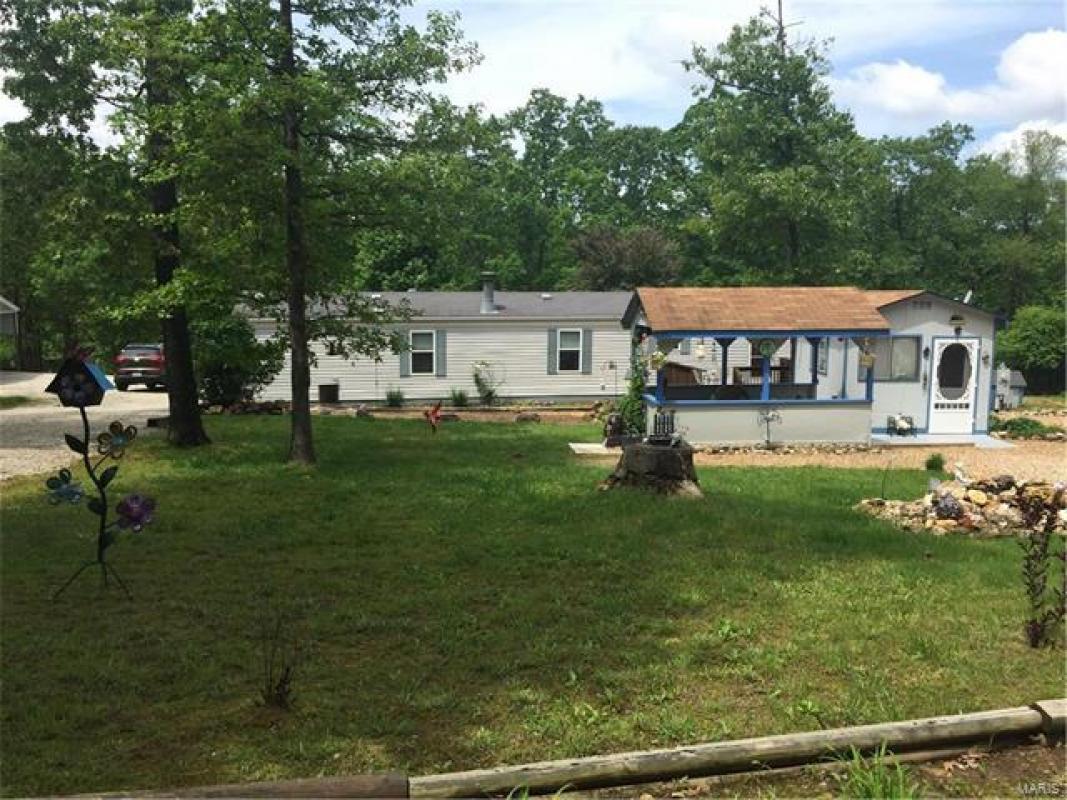 100 Woodland Lakes, Sullivan, MO 63080