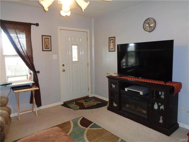 308 East Roosevelt AVE, Union, MO 63084