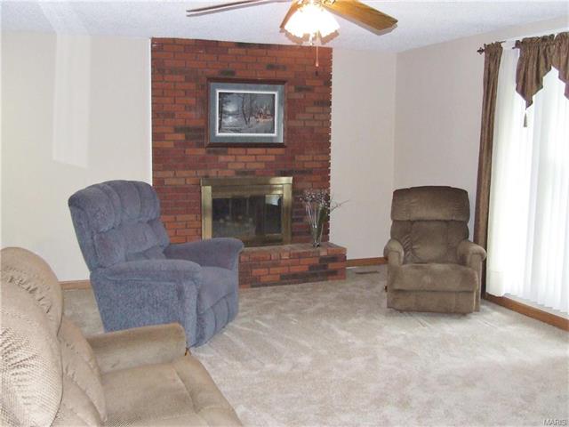 64 Edwards CIR, Union, United States 63084