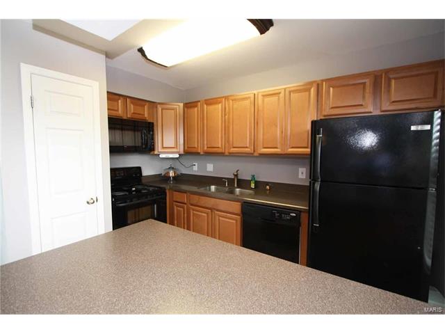 1009 Hidden Ridge Trail, Valley Park, MO 63088