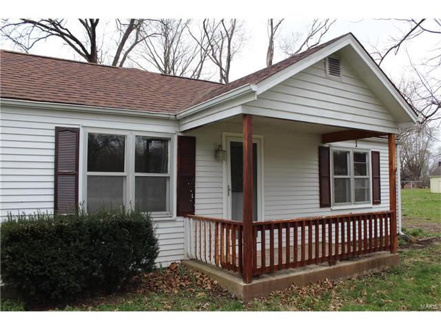 2206 East 5th, Washington, MO 63090