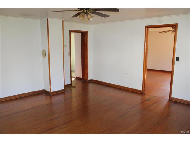 2206 East 5th, Washington, MO 63090