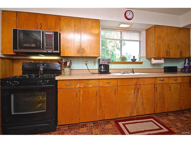 1022 East 8th, Washington, MO 63090