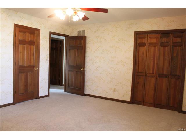 19 Edward Place, Washington, MO 63090