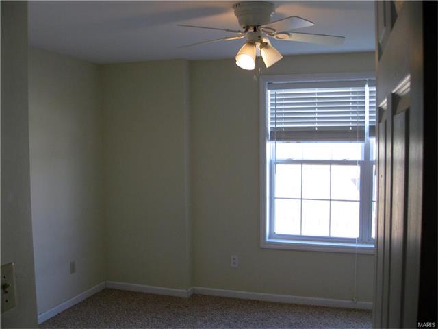 1933 Discovery, Washington, United States 63090