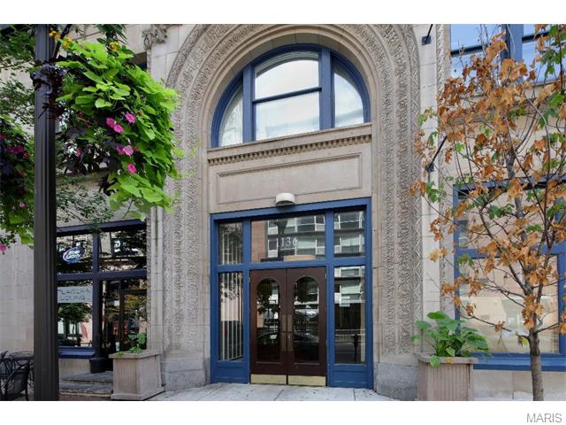 1136 Washington, St Louis, MO 63101