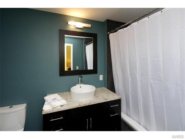 1136 Washington, St Louis, MO 63101