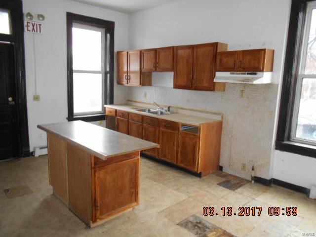 2122 ANN Avenue, St Louis, MO 63104