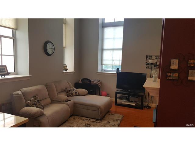 1515 Lafayette Avenue, St Louis, MO 63104