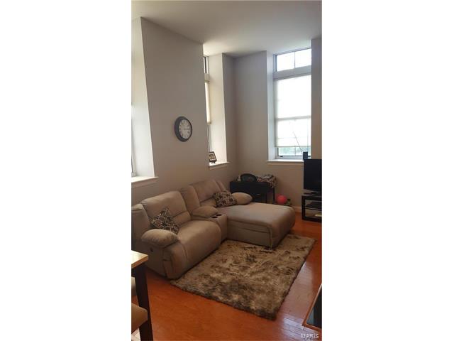 1515 Lafayette Avenue, St Louis, MO 63104