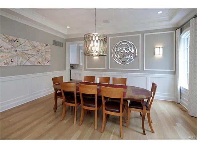 50 Broadview, Clayton, MO 63105