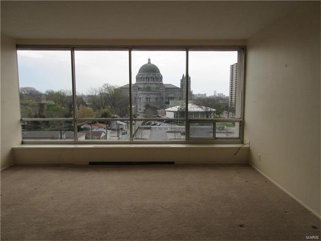 4501 Lindell, St Louis, MO 63108